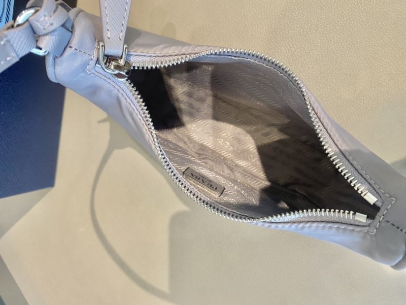 Pra*a hobo bags